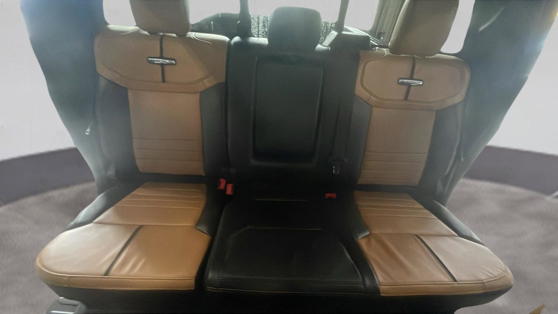 Certified 2024 Ford F450 Platinum w/ Camper Package image 19