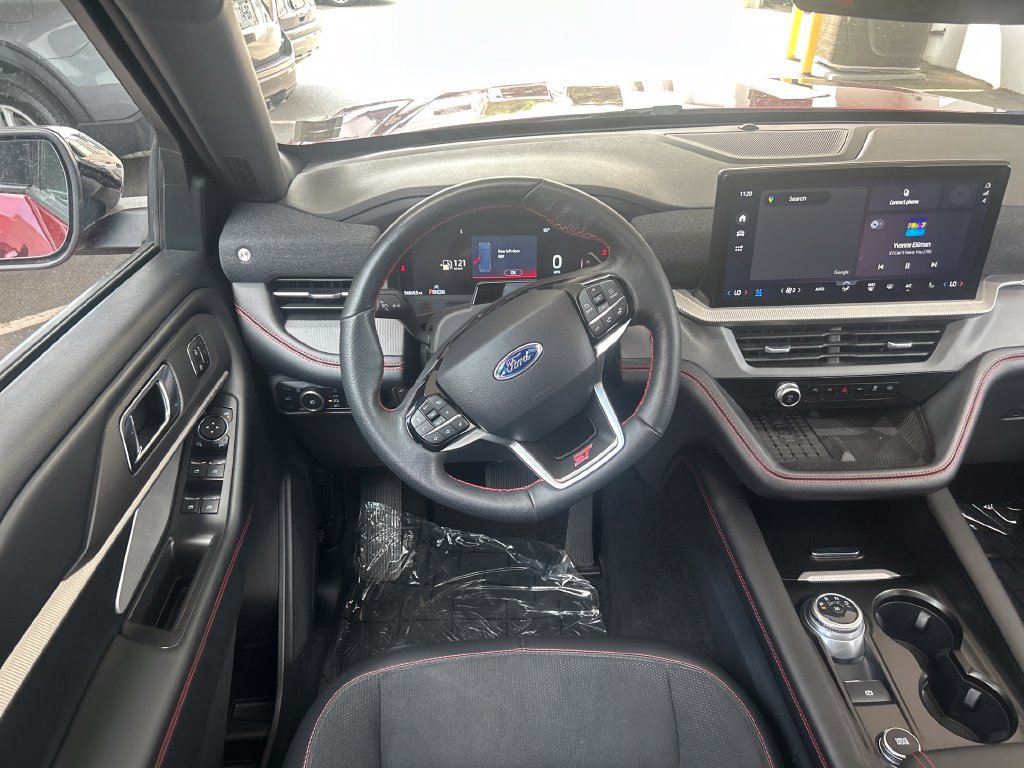 Certified 2025 Ford Explorer ST AWD/4WD image 16