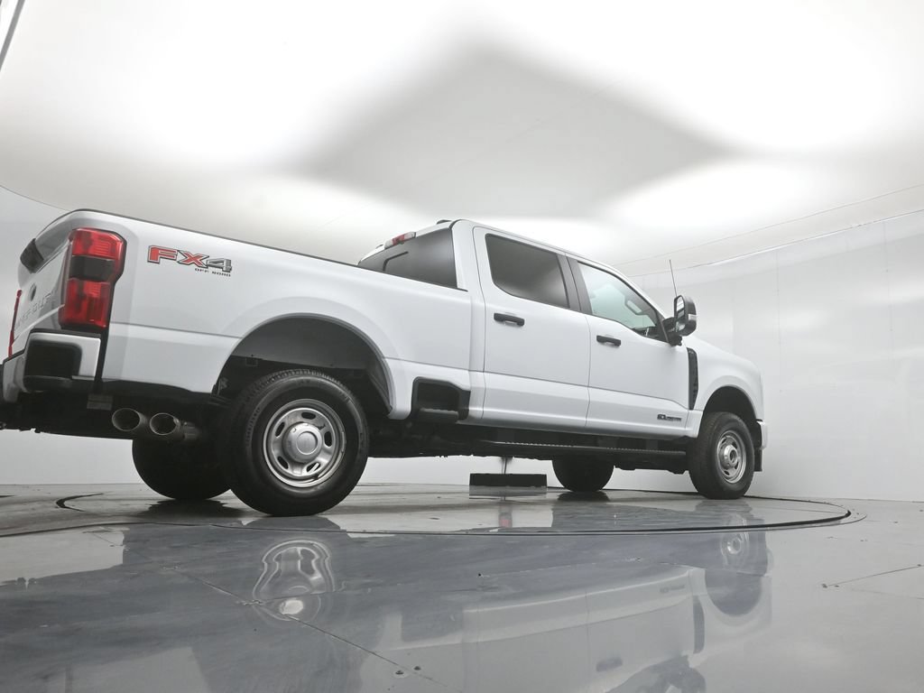 Certified 2025 Ford F250 XL w/ STX Appearance Package AWD/4WD image 44