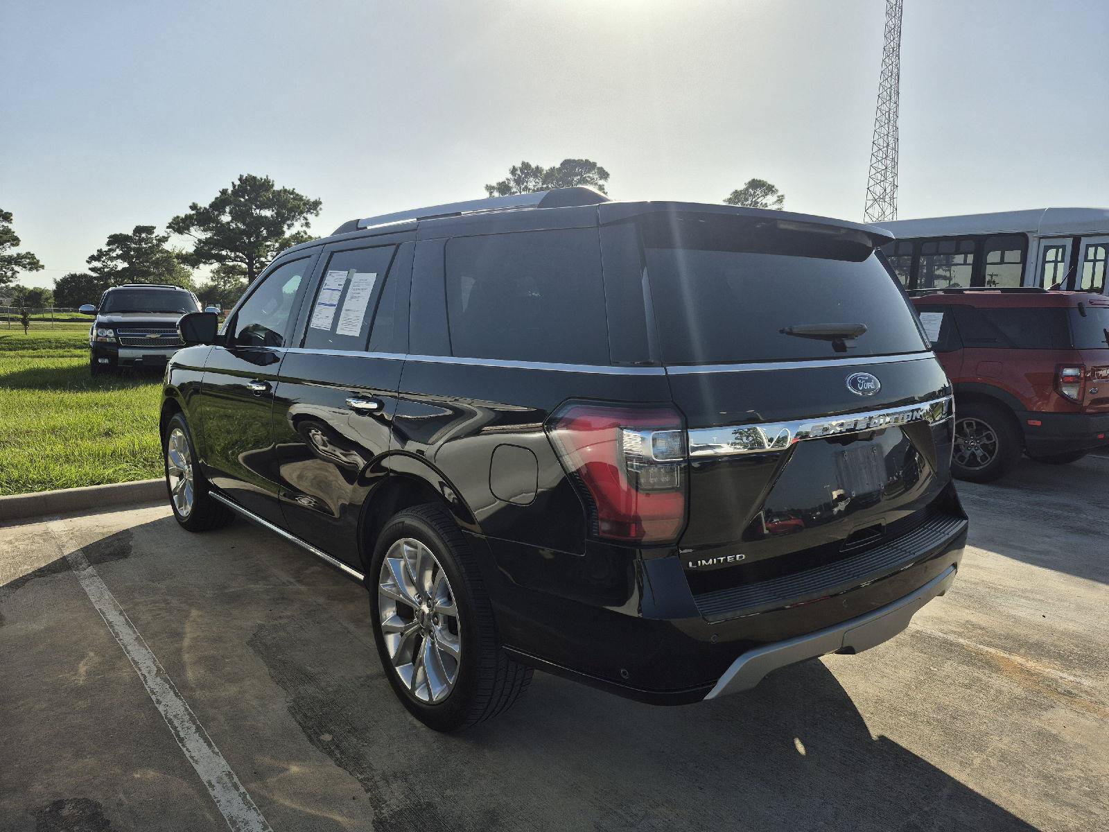 Certified 2019 Ford Expedition Limited w/ Equipment Group 302A RWD image 15