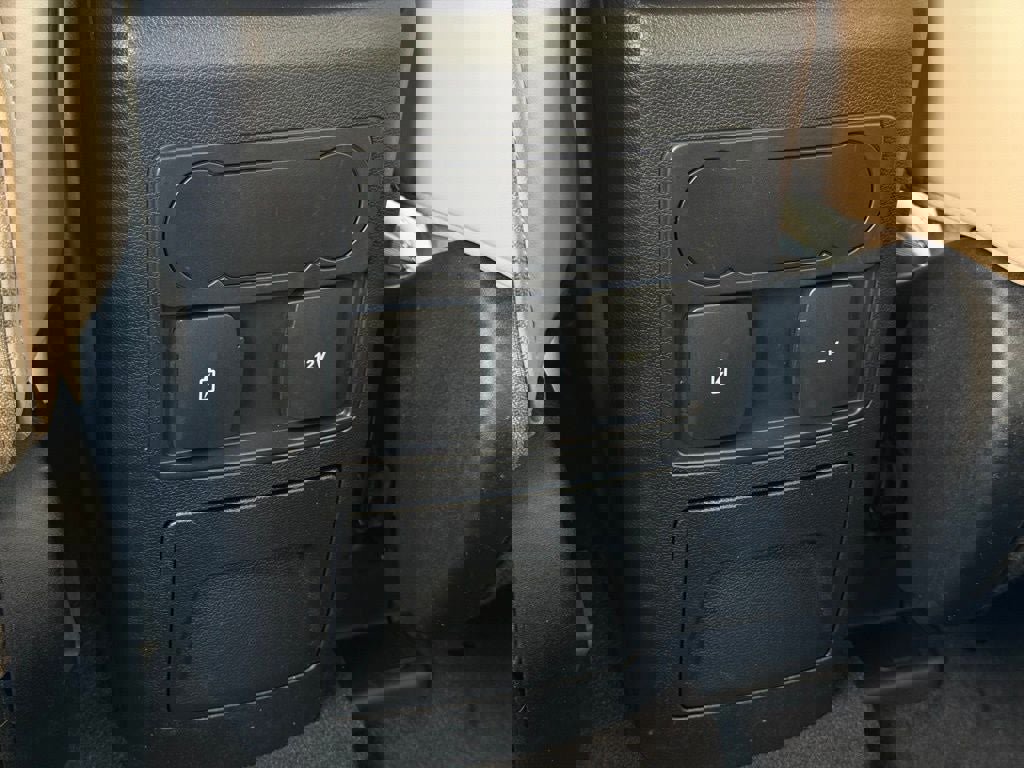 Certified 2023 Ford Explorer XLT w/ Equipment Group 202A image 38