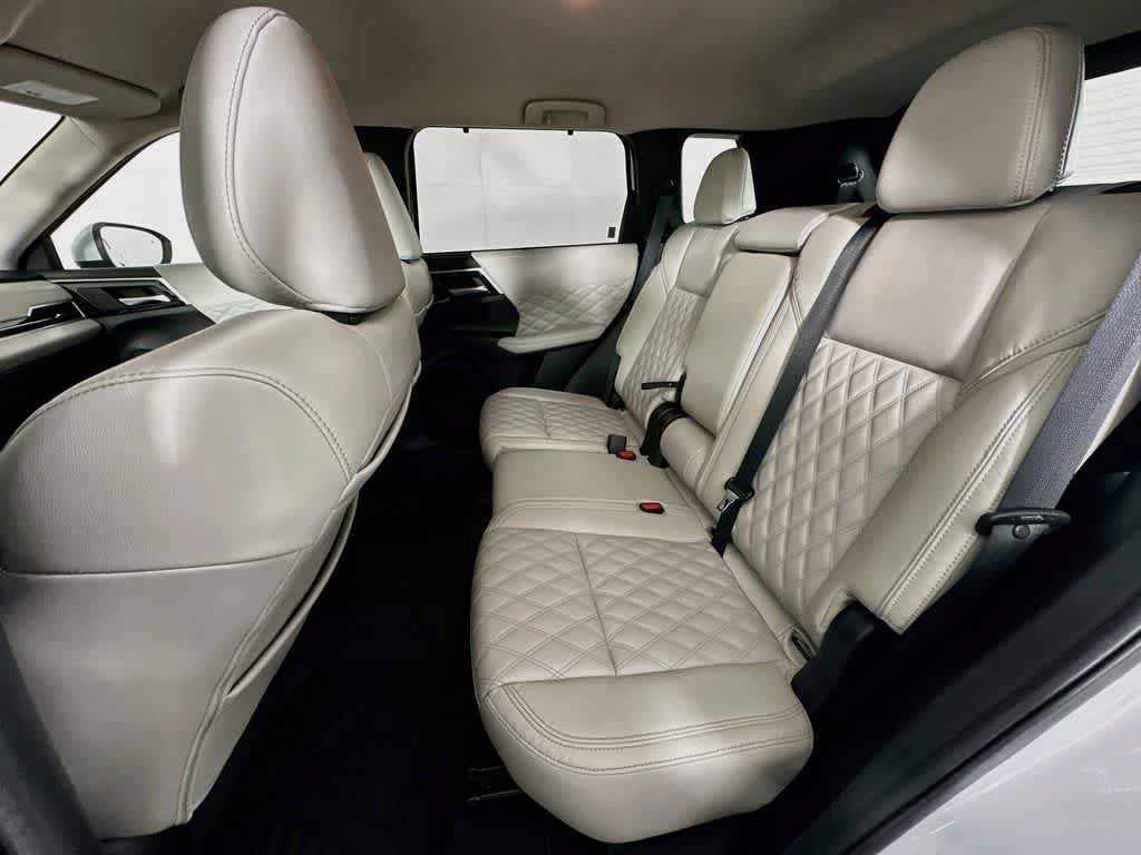 Used 2024 Mitsubishi Outlander SEL FWD image 14