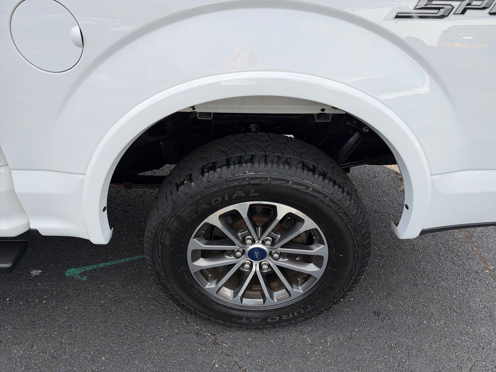 Certified 2019 Ford F150 XLT w/ Equipment Group 302A Luxury AWD/4WD image 33