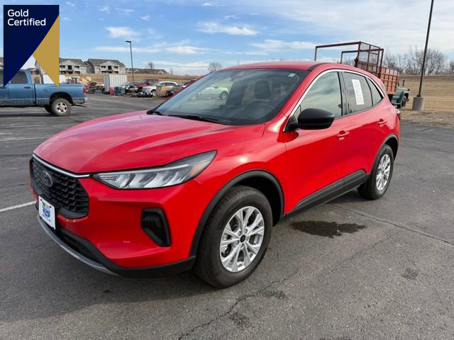 Certified 2024 Ford Escape Active w/ Tech Pack #1 AWD/4WD image 1
