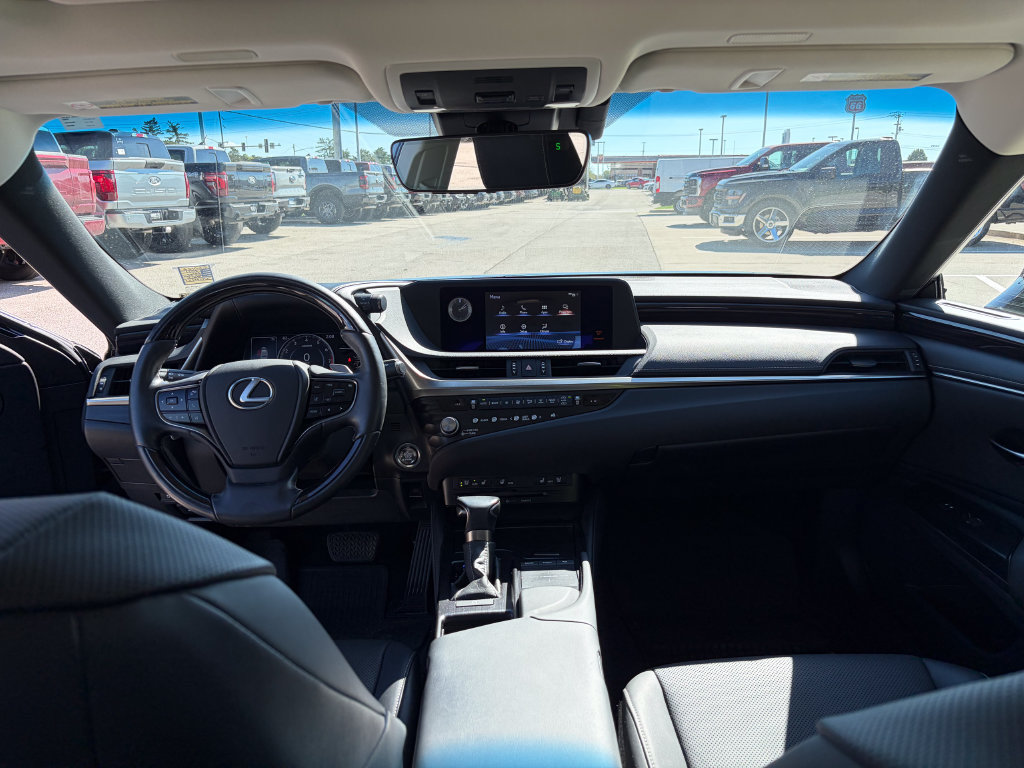 Used 2021 Lexus ES 250 w/ Premium Package AWD/4WD image 29