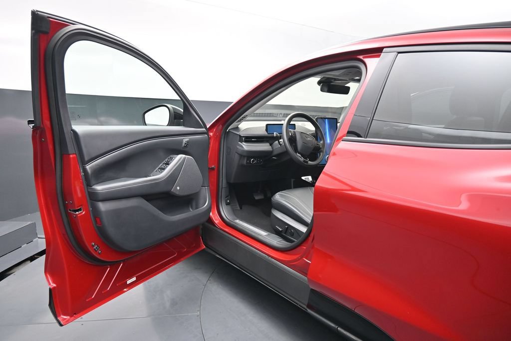 Certified 2023 Ford Mustang Mach-E Premium RWD image 9