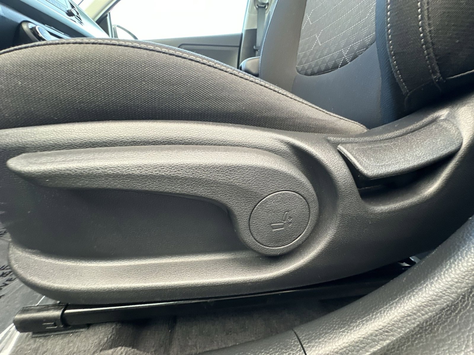 Used 2023 Kia Rio S w/ Technology Package FWD image 22