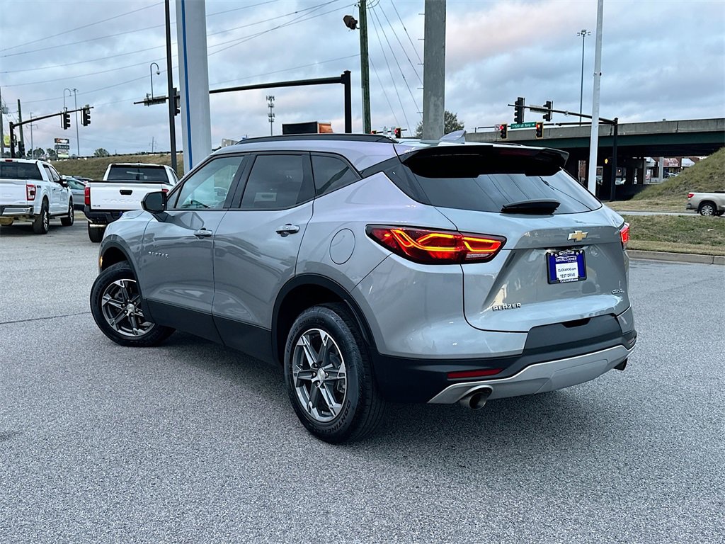 Used 2023 Chevrolet Blazer LT w/ Convenience Package image 6