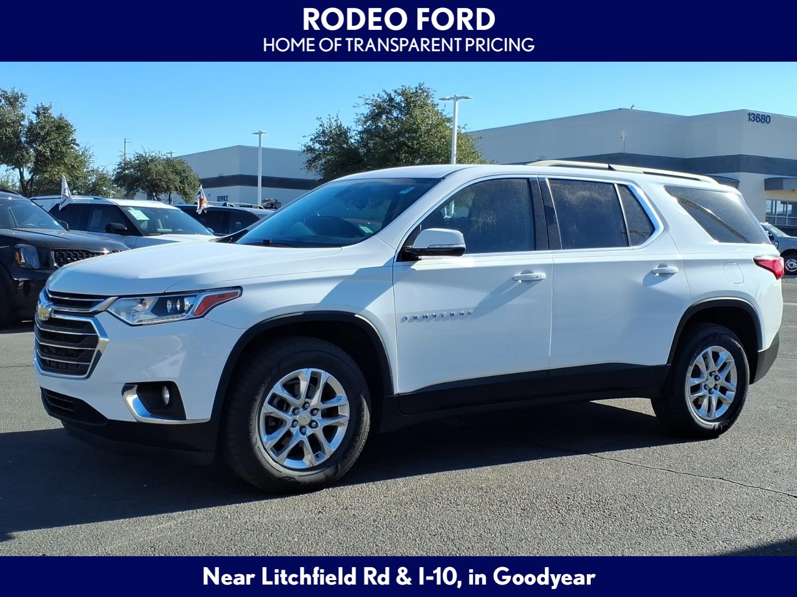Used 2020 Chevrolet Traverse LT