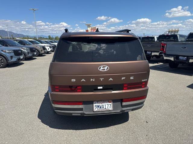 Used 2024 Hyundai Santa Fe Limited FWD image 5