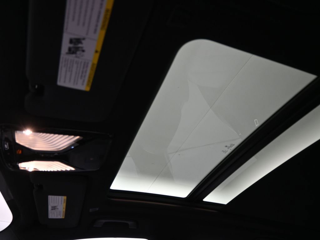 Used 2021 BMW X5 sDrive40i w/ Convenience Package image 19