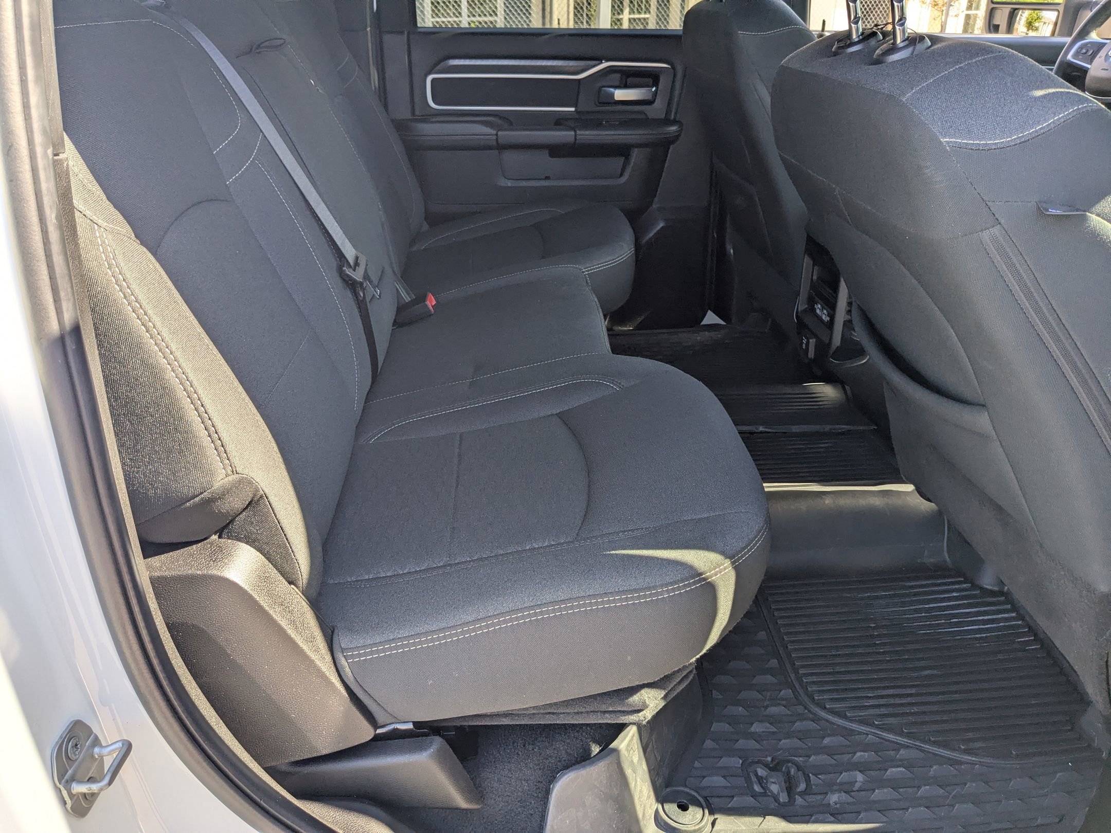 Used 2025 RAM 3500 Big Horn AWD/4WD image 37