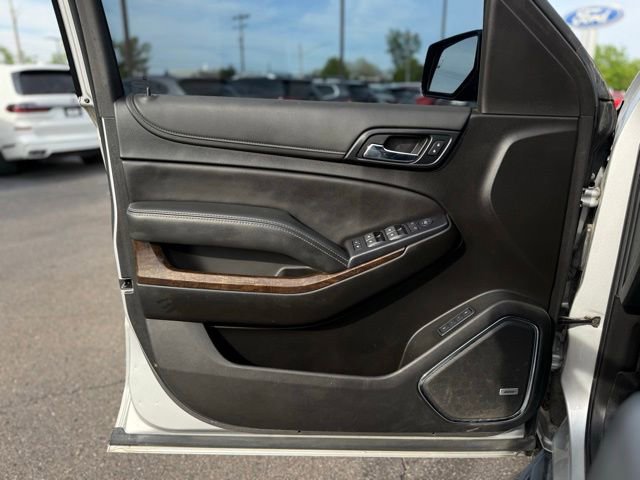 Used 2020 Chevrolet Suburban LT AWD/4WD image 11
