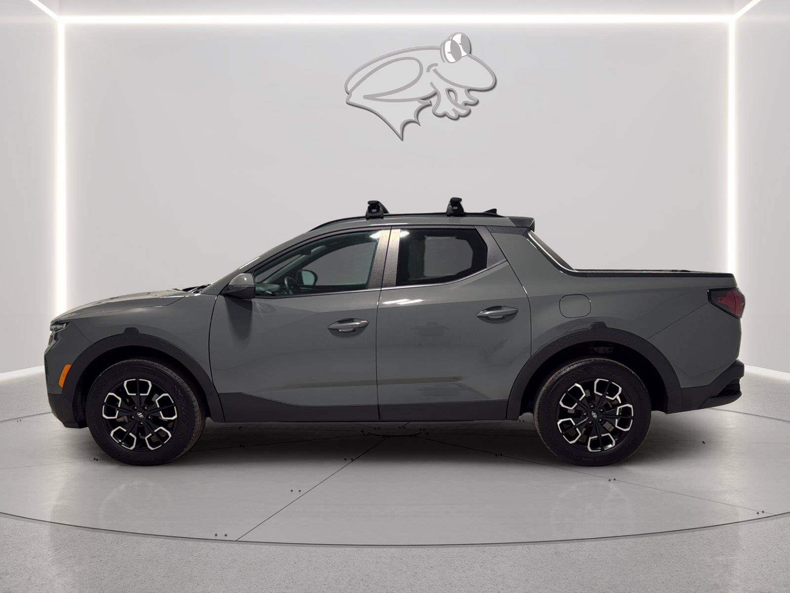 Used 2023 Hyundai Santa Cruz SEL Premium AWD/4WD image 2