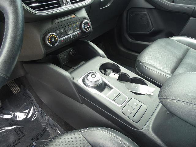 Certified 2020 Ford Escape SEL image 14