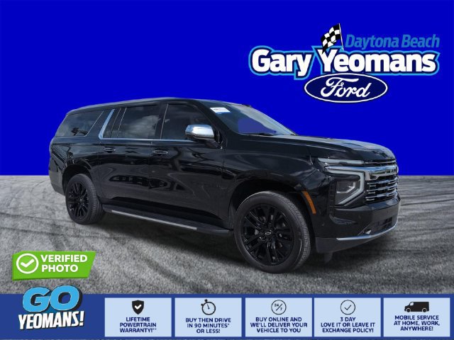 Used 2025 Chevrolet Suburban Premier AWD/4WD image 1