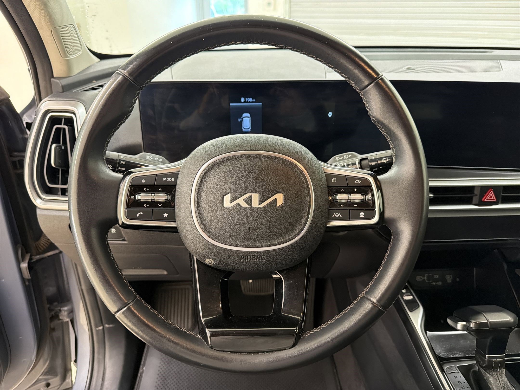 Used 2024 Kia Sorento S AWD/4WD image 17