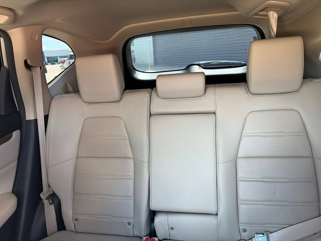 Used 2018 Honda CR-V Touring image 14