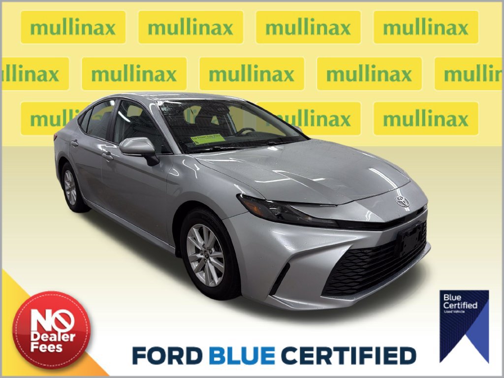 Used 2025 Toyota Camry LE