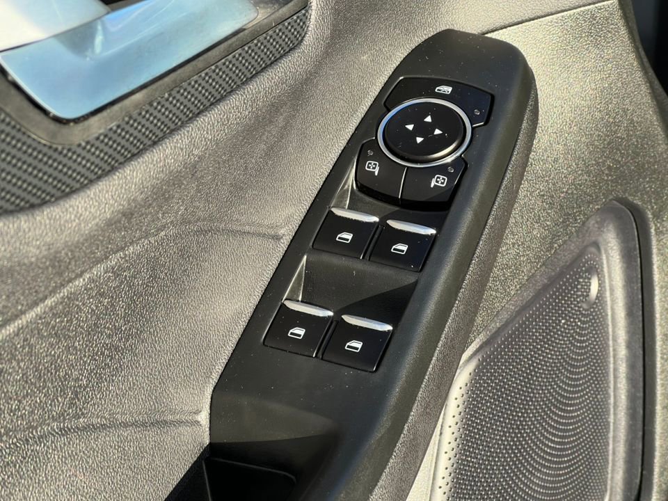 Certified 2023 Ford Escape ST-Line Select image 19