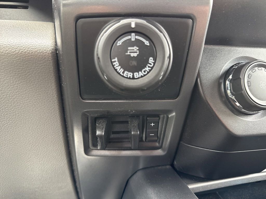 Certified 2020 Ford F150 XLT w/ Equipment Group 302A Luxury AWD/4WD image 30