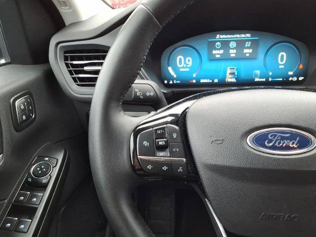 Certified 2025 Ford Escape Platinum AWD/4WD image 20