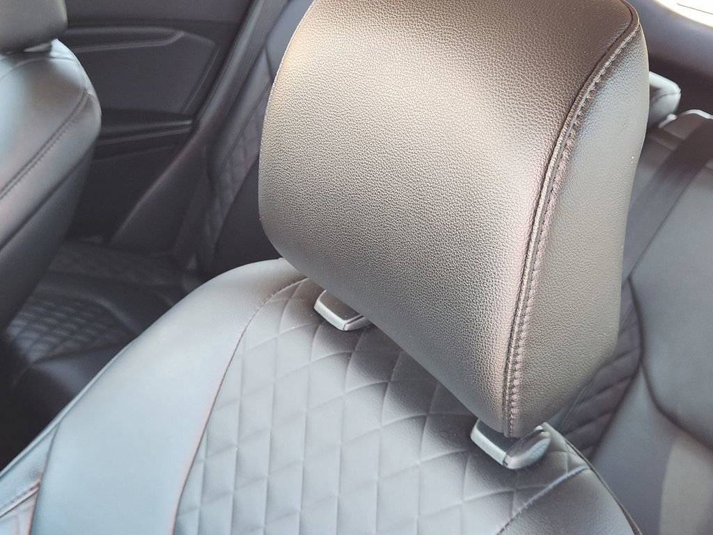 Certified 2024 Ford Edge Titanium image 14