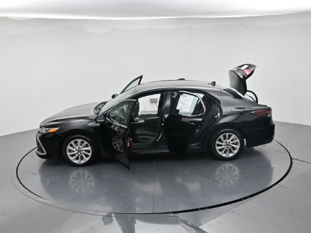 Used 2024 Toyota Camry LE FWD image 47
