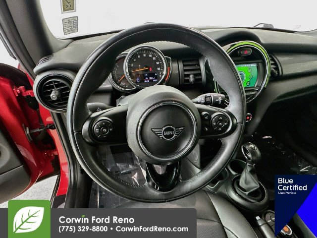 Used 2019 MINI Cooper 2-Door Hardtop FWD image 15