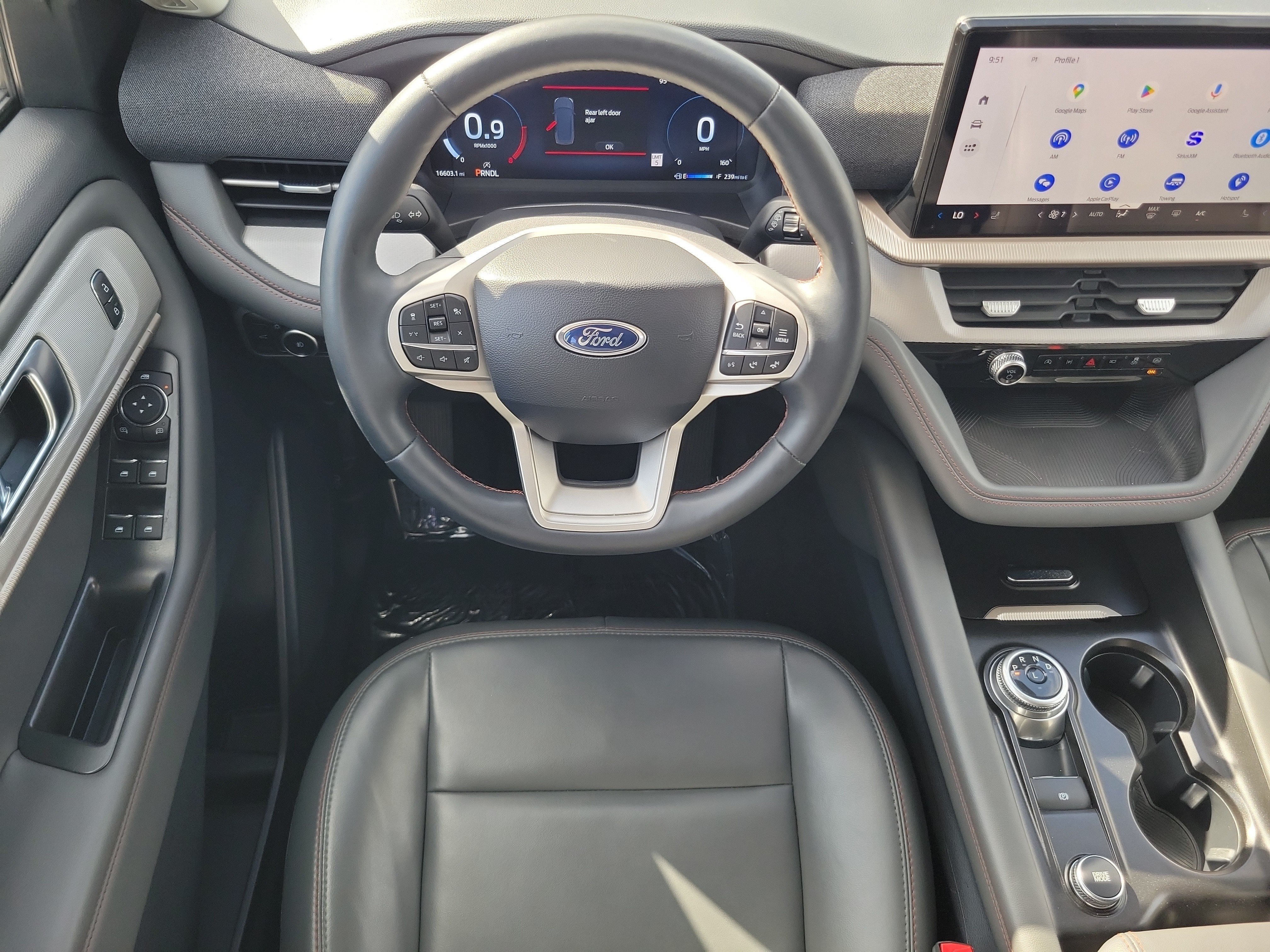 Certified 2025 Ford Explorer Active w/ Active Comfort Package RWD image 21