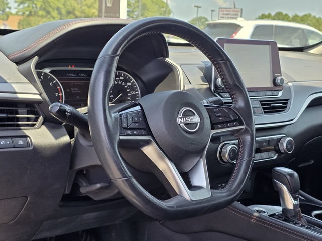 Used 2024 Nissan Altima 2.5 SR FWD image 24