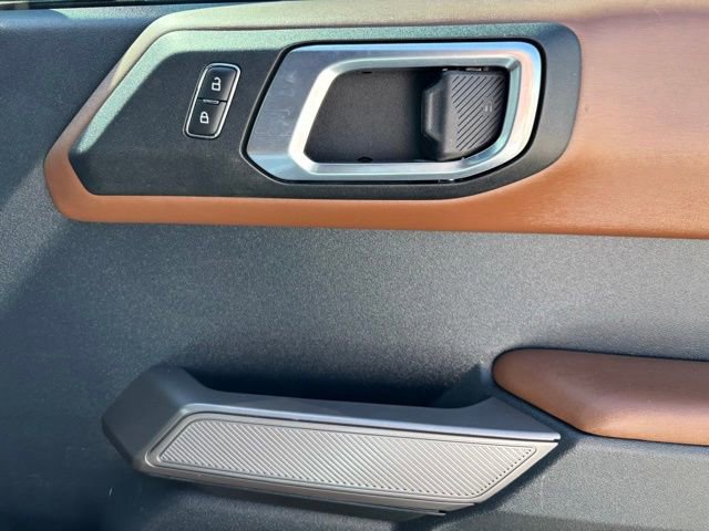 Certified 2023 Ford Bronco Heritage Edition image 23