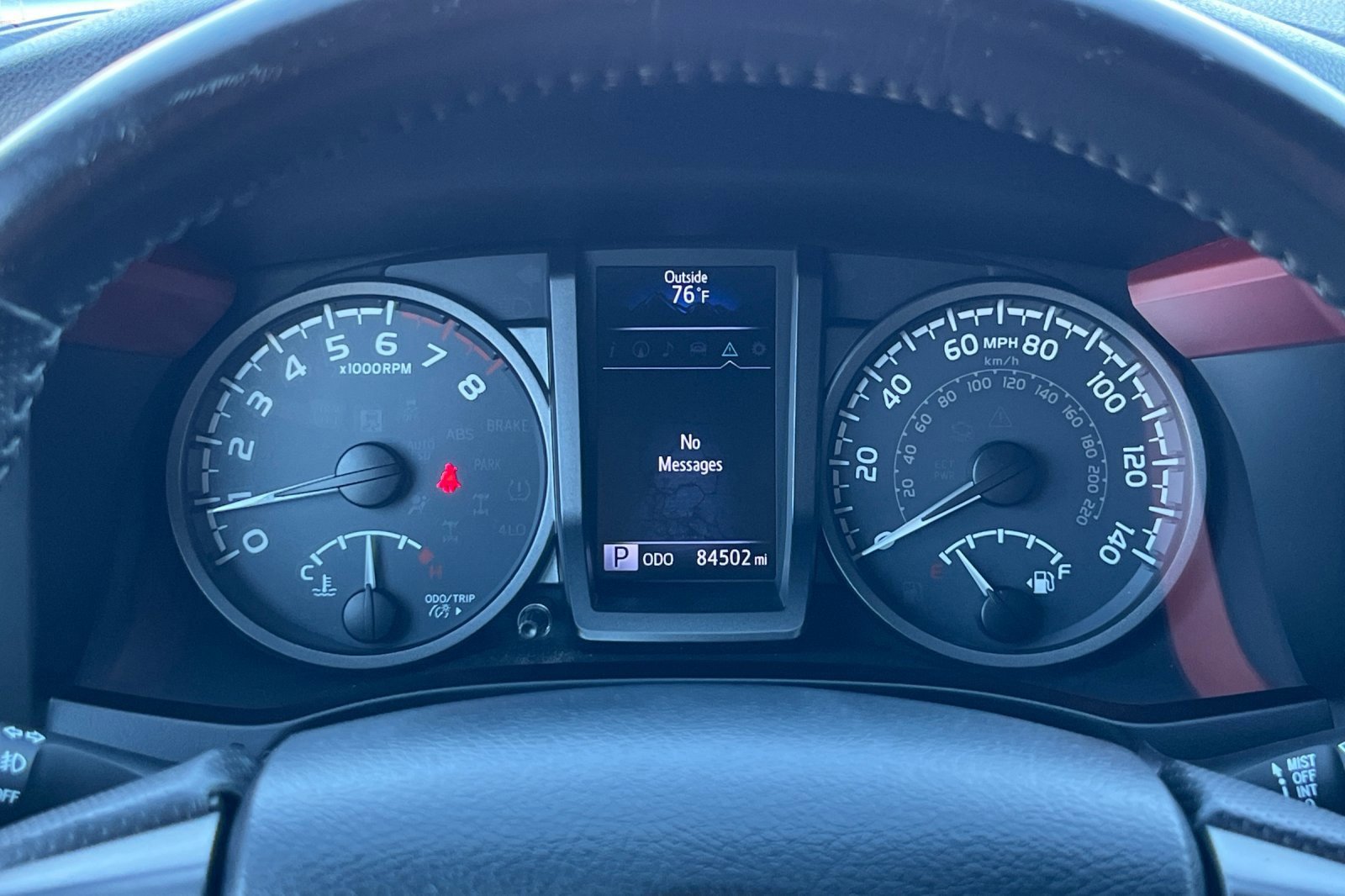 Used 2016 Toyota Tacoma TRD Off-Road image 25