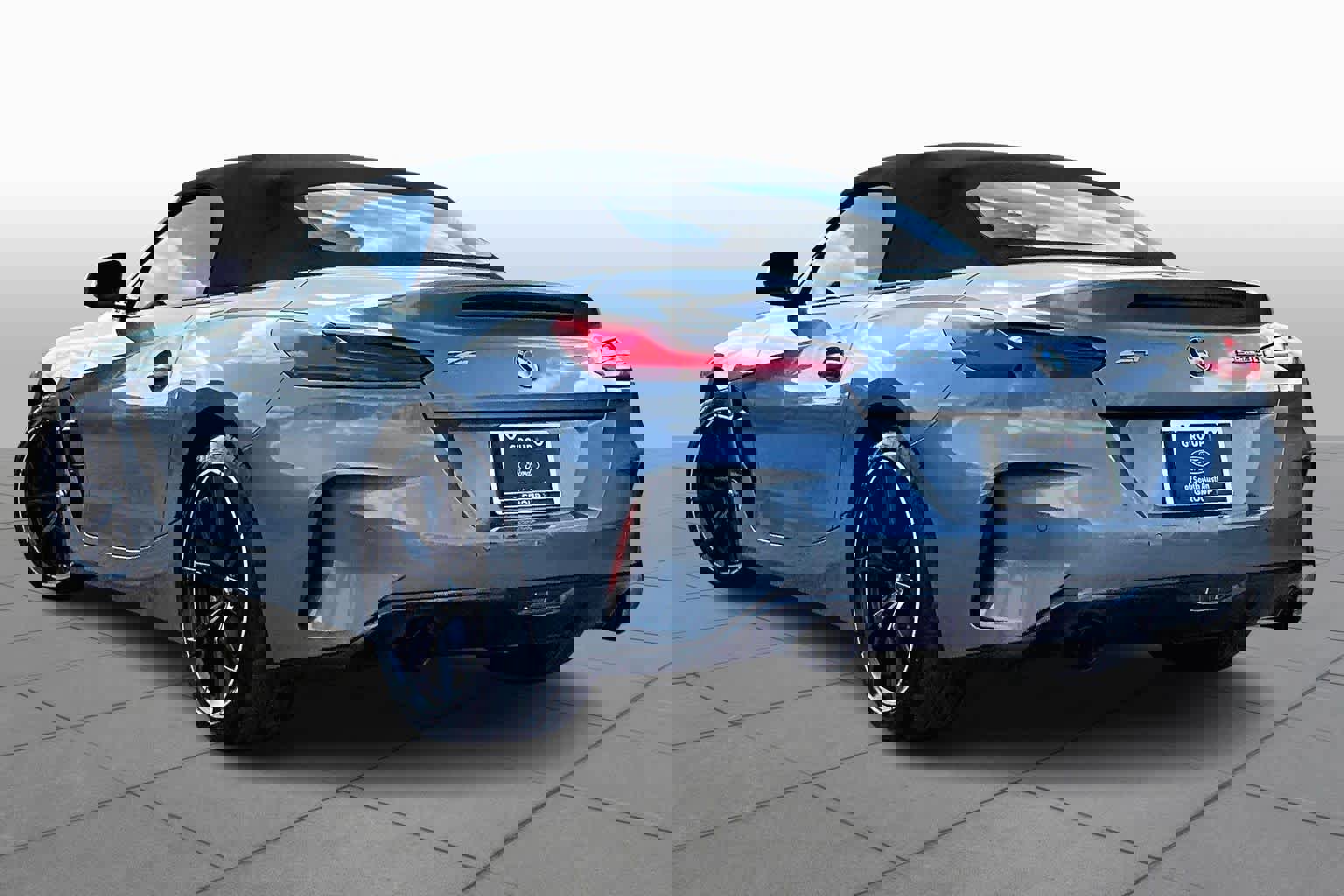 Used 2024 BMW Z4 sDrive30i w/ Shadowloine Package image 4