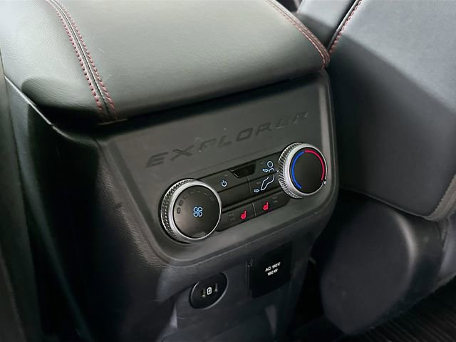 Certified 2025 Ford Explorer ST image 33