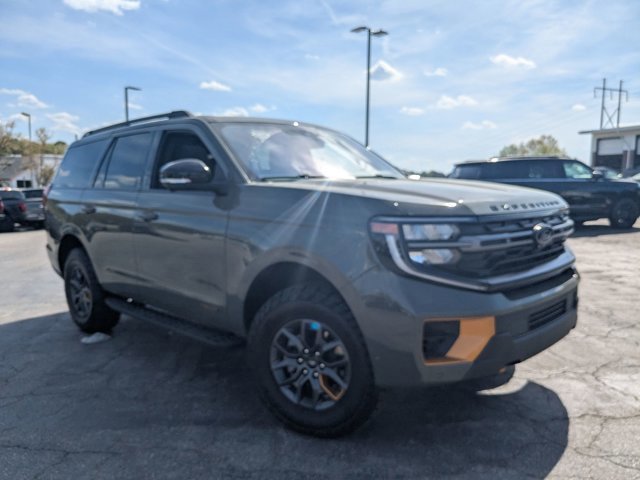Certified 2025 Ford Expedition Tremor image 8