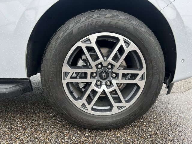 Certified 2025 Ford Expedition Max Active image 13