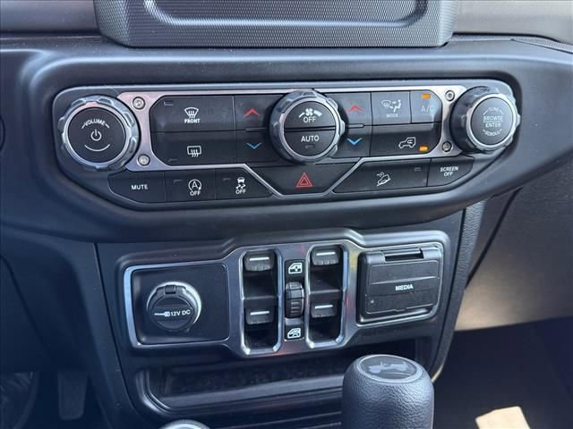 Used 2020 Jeep Wrangler Unlimited Sport AWD/4WD image 18