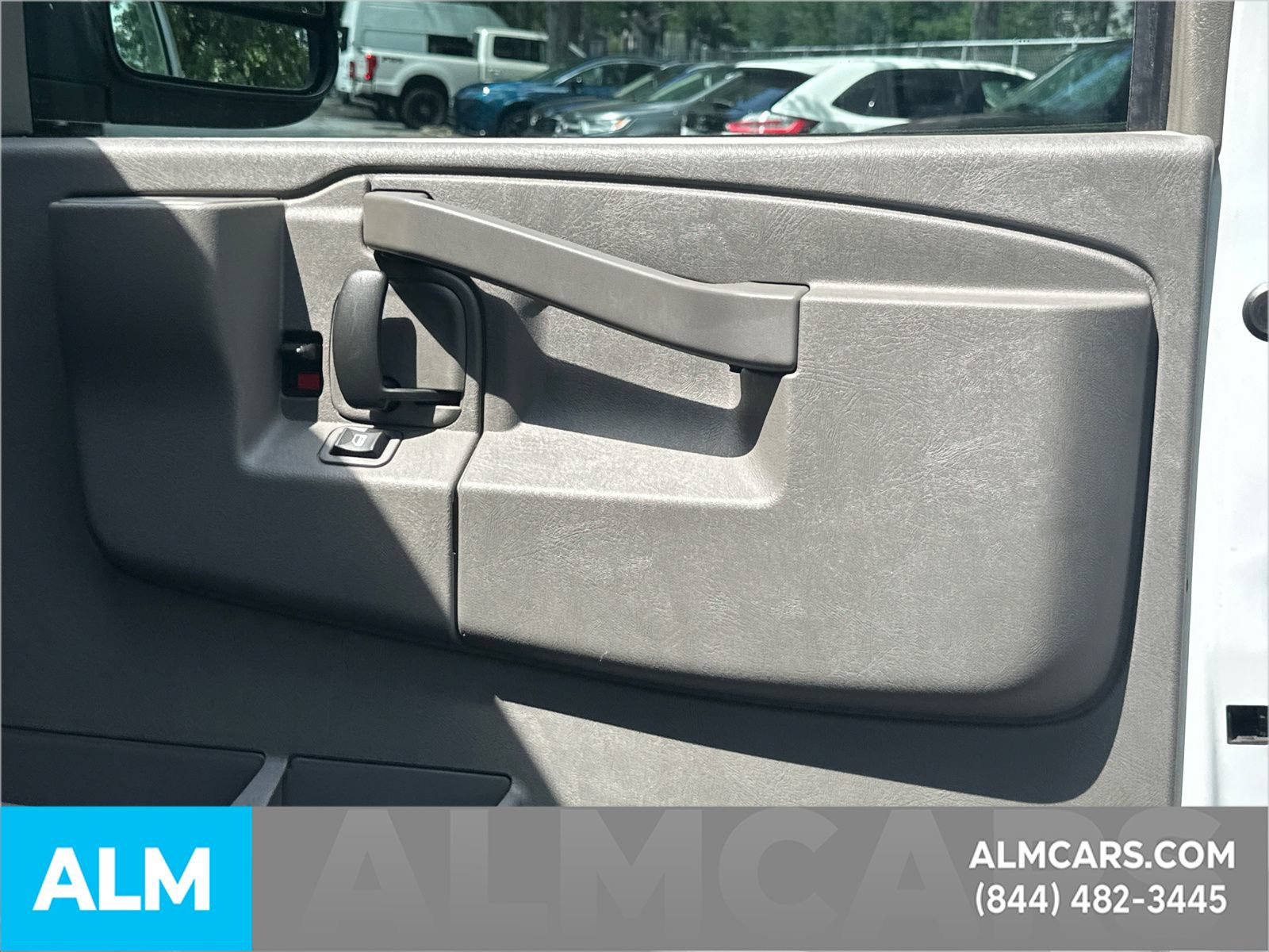 Used 2025 Chevrolet Express 3500 LT w/ LT Preferred Equipment Group RWD image 15