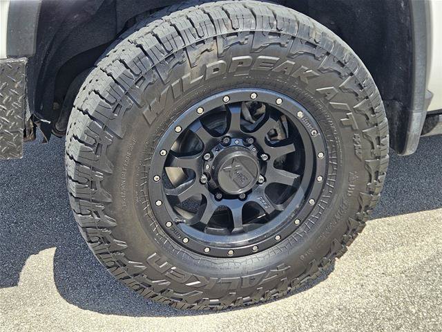Used 2022 Chevrolet Silverado 3500 High Country w/ Safety Package II AWD/4WD image 9