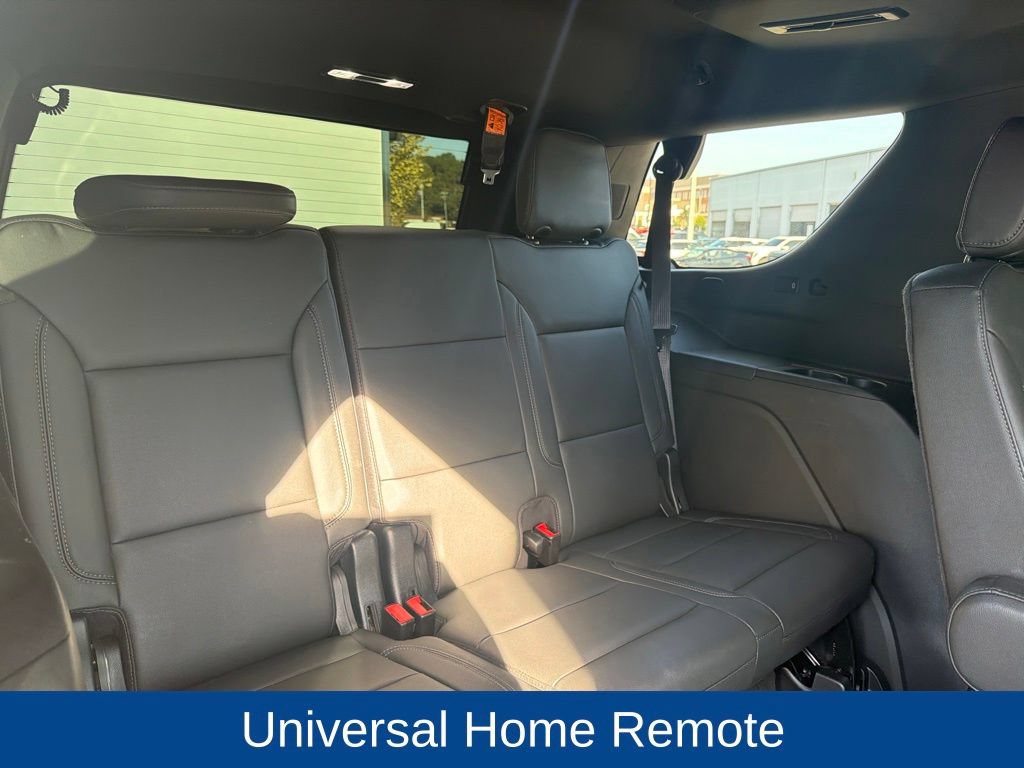 Used 2022 Chevrolet Tahoe Z71 w/ Luxury Package AWD/4WD image 31