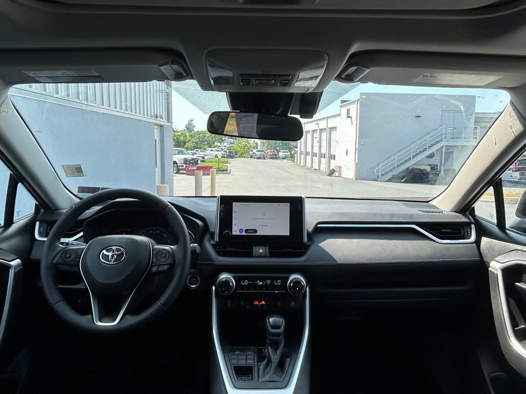 Used 2023 Toyota RAV4 XLE w/ Convenience Package AWD/4WD image 13
