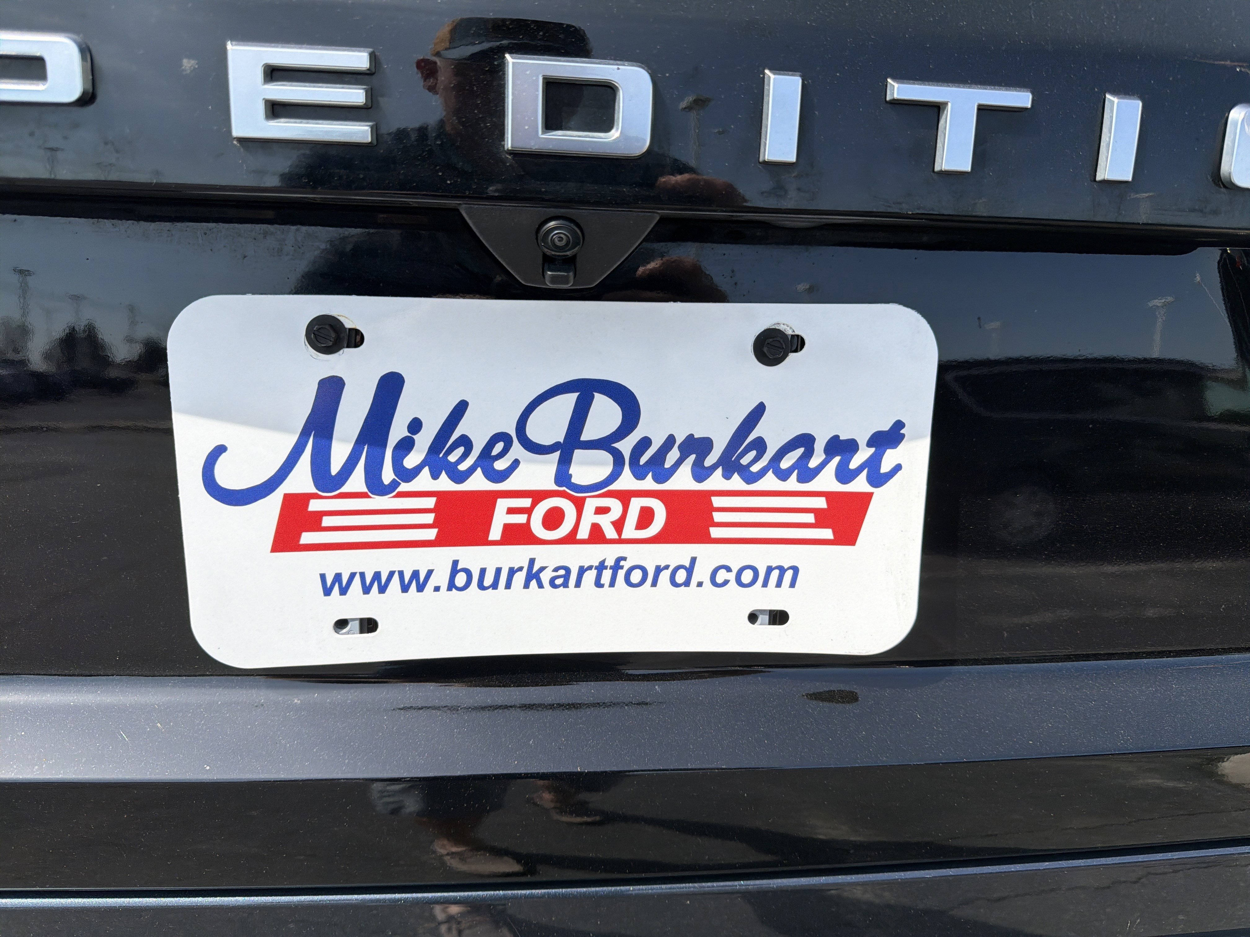 Certified 2025 Ford Expedition Platinum w/ Driver's Package image 17