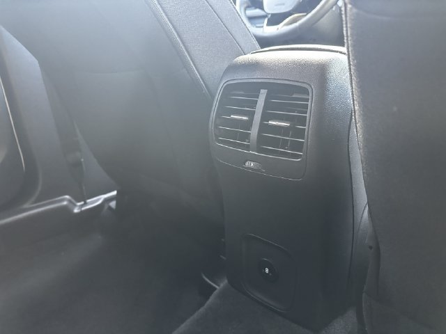 Certified 2023 Ford Escape Active AWD/4WD image 39