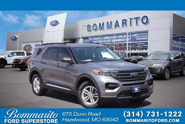 Certified 2022 Ford Explorer XLT w/ Class IV Trailer Tow Package