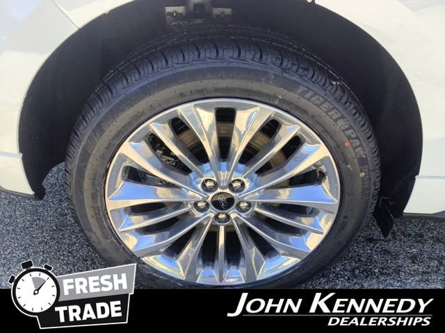 Certified 2022 Ford Edge Titanium w/ Equipment Group 301A AWD/4WD image 39