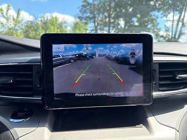 Certified 2023 Ford Explorer XLT w/ Equipment Group 202A AWD/4WD image 28