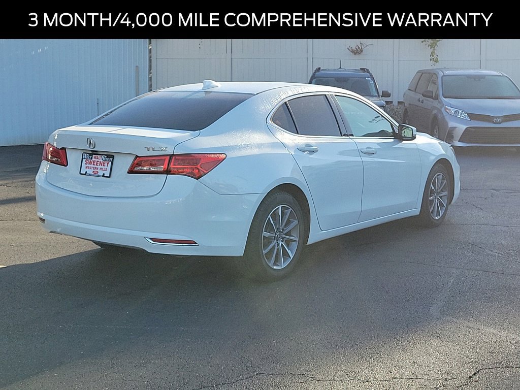 Used 2018 Acura TLX FWD image 4