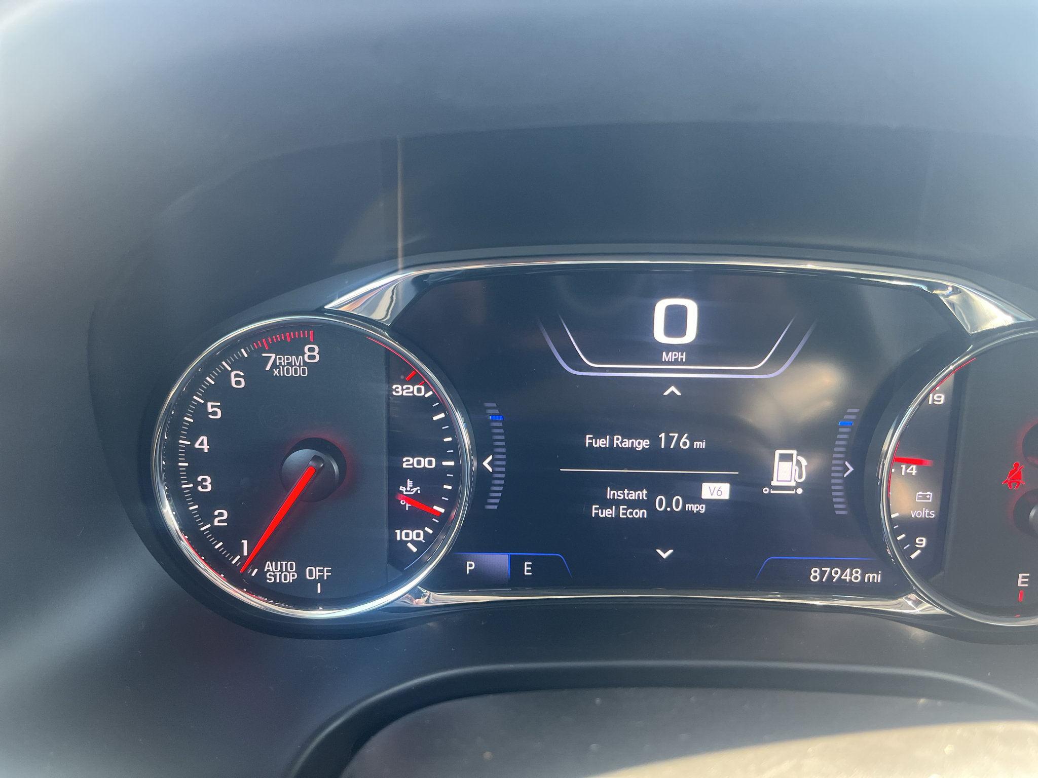 Used 2021 GMC Acadia SLT w/ Technology Package AWD/4WD image 26