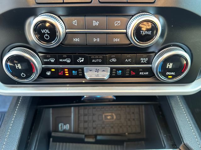 Certified 2024 Ford Expedition XLT image 36